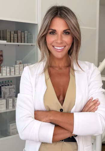 Esther Bejarano Equipo Clinica Integral 01