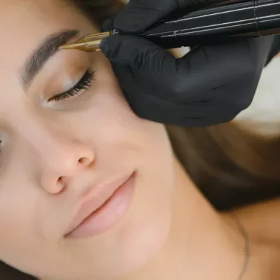¿Cuánto dura una micropigmentación de cejas?